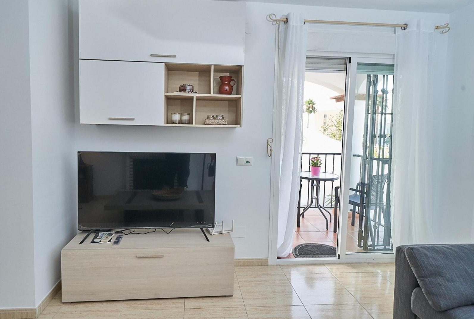 Villa Pura - Private Jacuzzi & Heated Pool Nerja Kültér fotó