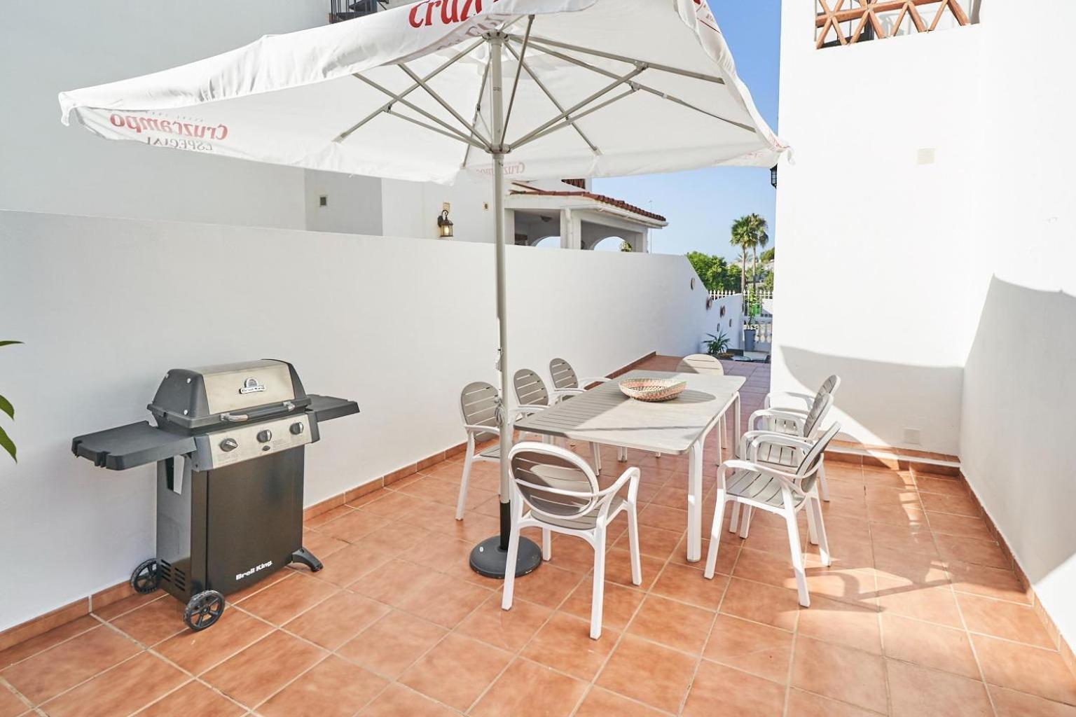 Villa Pura - Private Jacuzzi & Heated Pool Nerja Kültér fotó