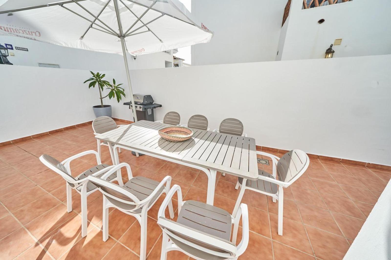 Villa Pura - Private Jacuzzi & Heated Pool Nerja Kültér fotó