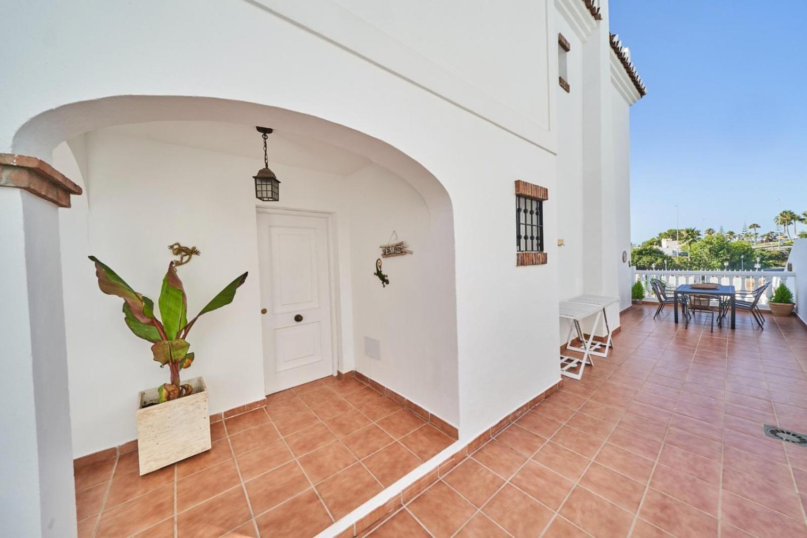 Villa Pura - Private Jacuzzi & Heated Pool Nerja Kültér fotó